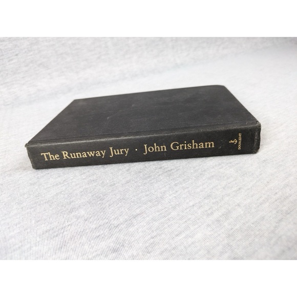 John Grisham: The Runaway Jury (Hardbound) - Picture 1 of 5